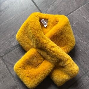 a new day Plush Faux Fur Scarf in Golden Yellow